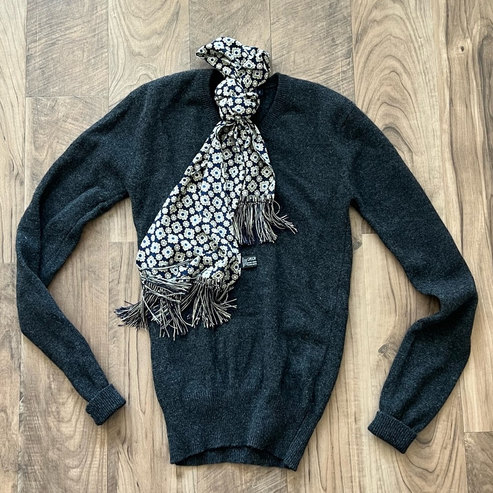 Polo Ralph Lauren Lambs Wool Sweater SMALL womans